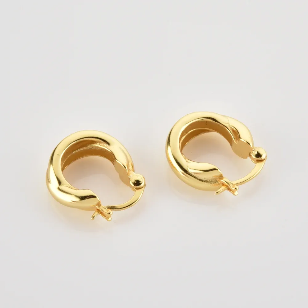 Деликатни 925 сребърни халки с кръстовиден силует и циркон