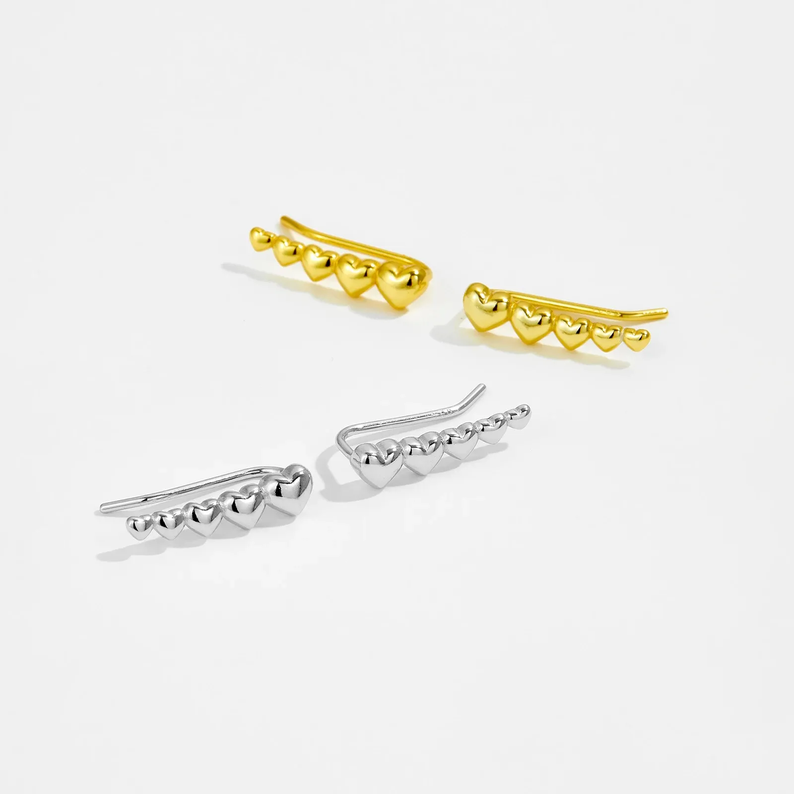 Златисти сърцевидни обеци от 925 сребро с фин силует