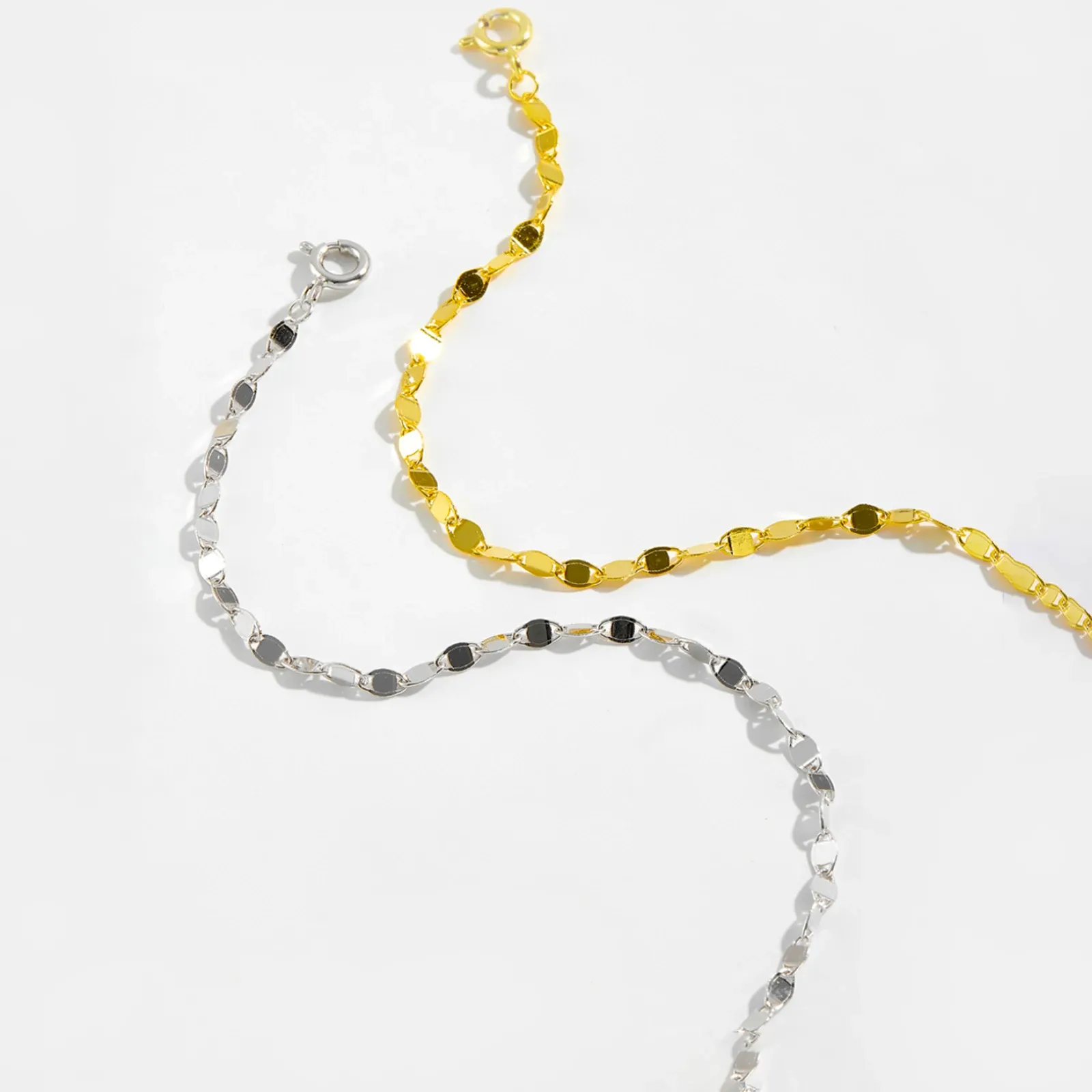 Фино позлатено чокър колие от 925 сребро с кръгъл циркон