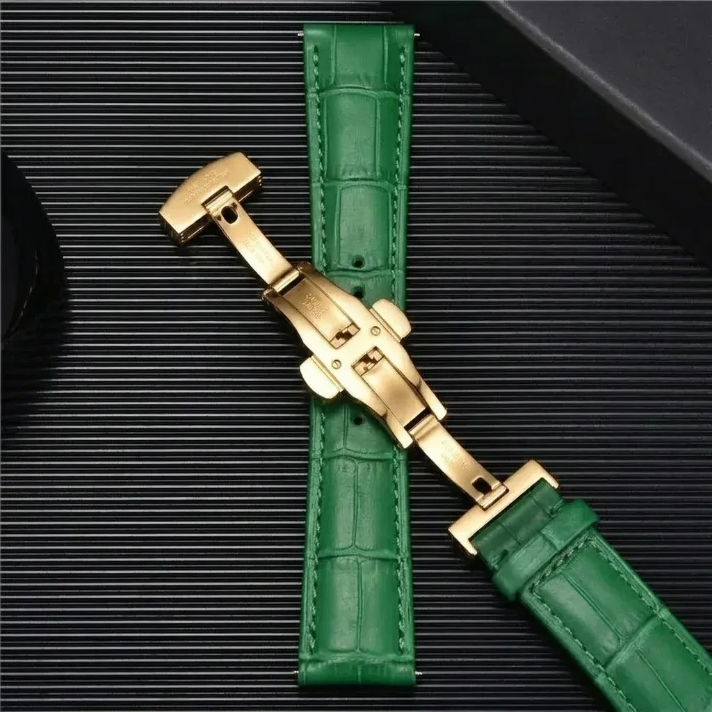 Зелена кожена каишка с butterfly закопчалка