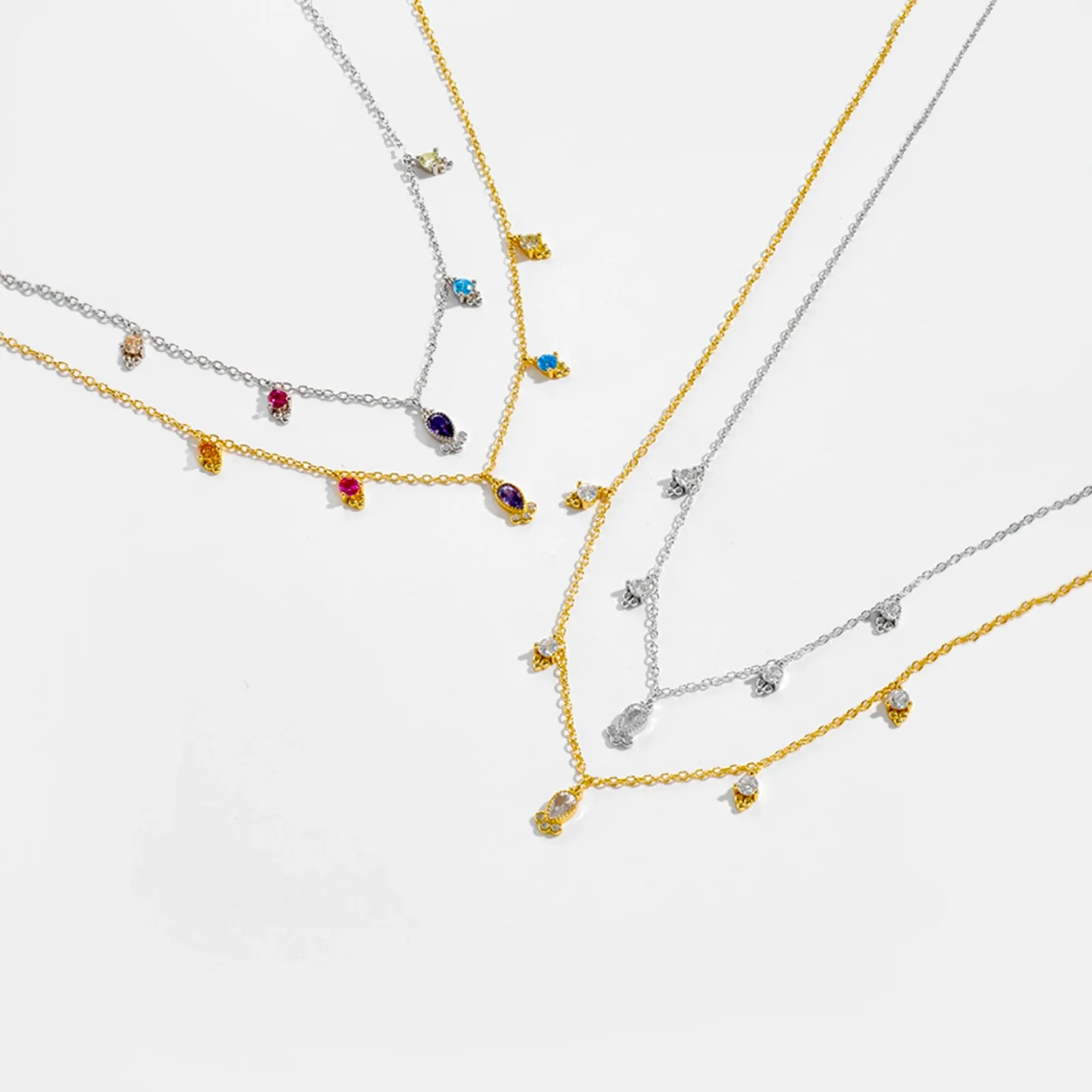 Фино сребърно чокър колие с овални елементи и цирконий ANDYWEN