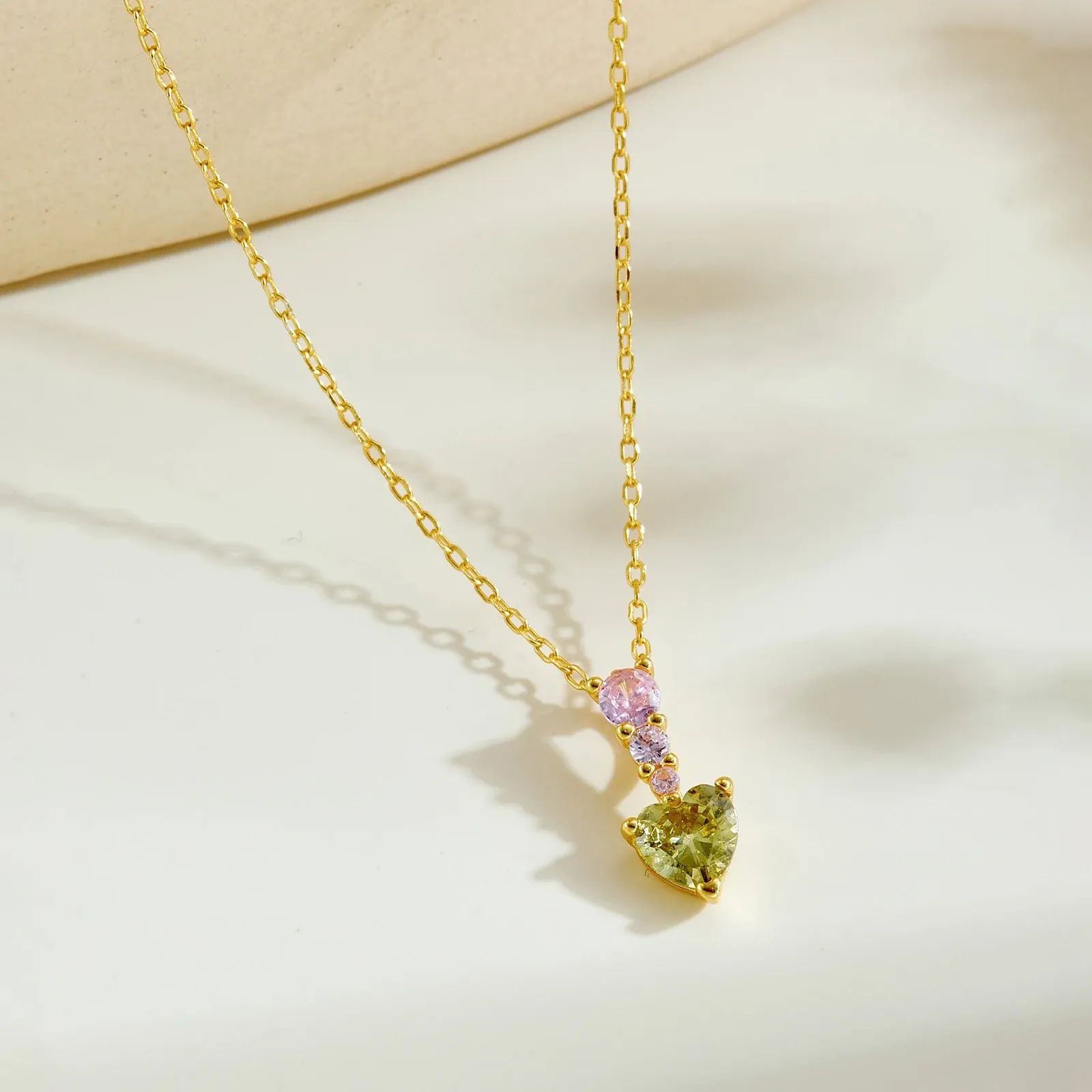 Геометрично сребърно колие с цветен циркон ANDYWEN