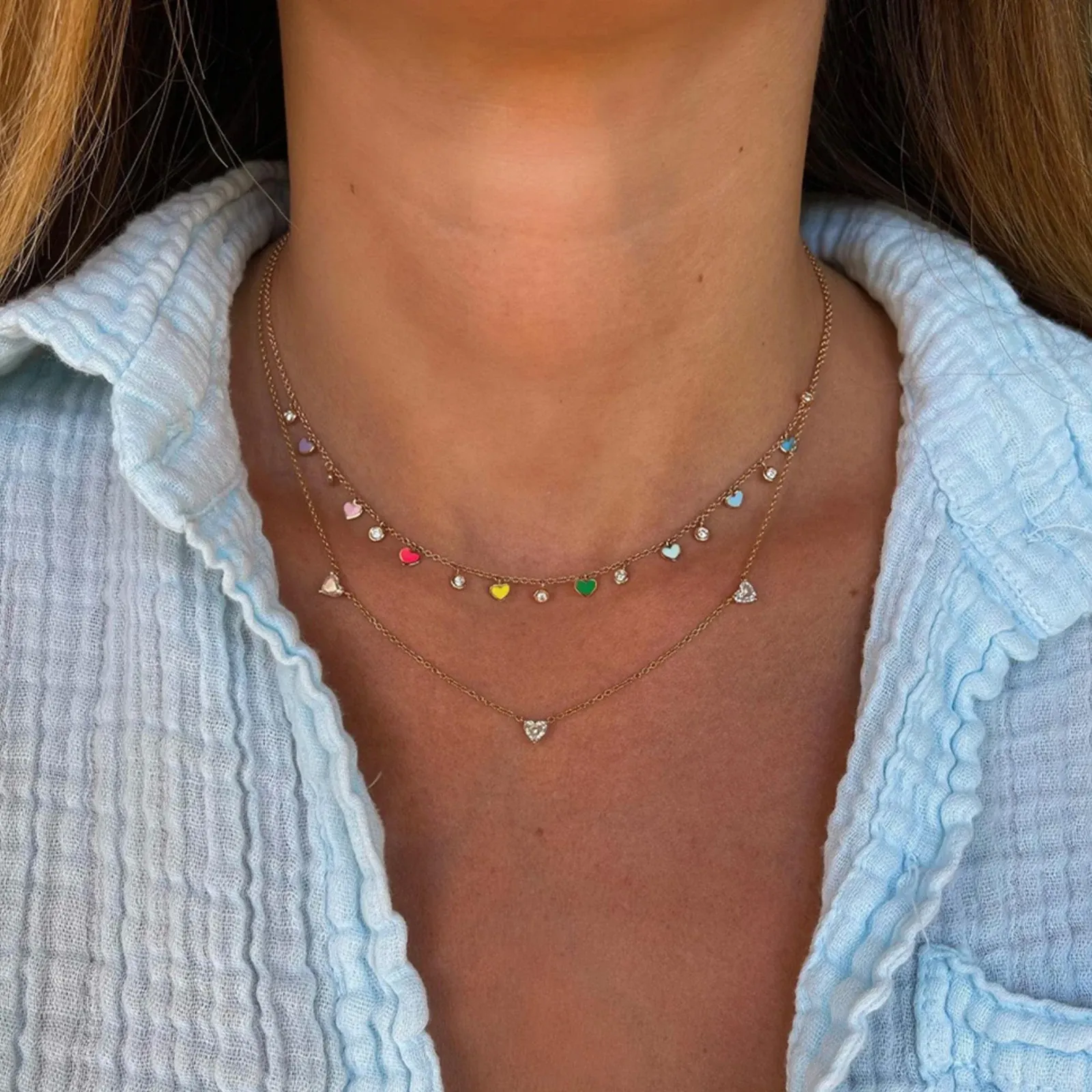 Деликатно чокър колие от 925 сребро с черен емайл и позлатен акцент