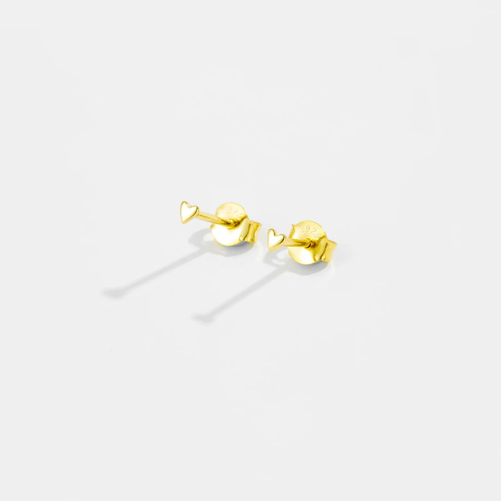 Деликатни сърцевидни обеци от 925 сребро с CZ