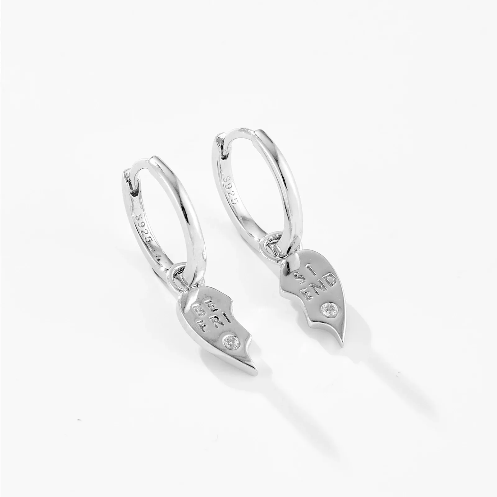 ANDYWEN 925 сребърни висящи обеци с двойно сърце и CZ