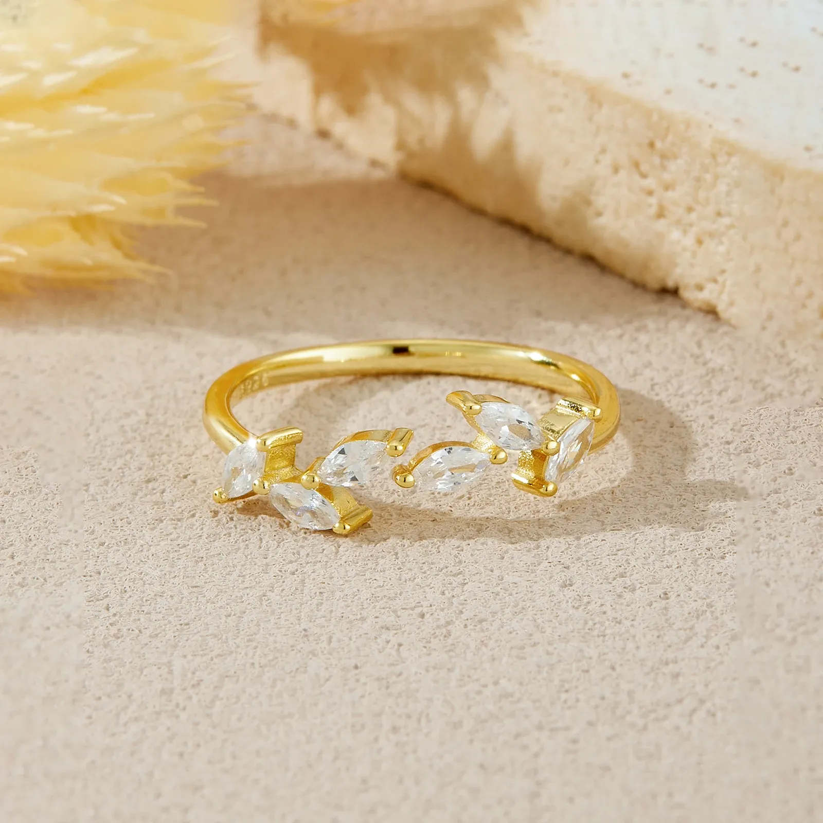 Регулируем сребърен пръстен с марикузов циркон ANDYWEN