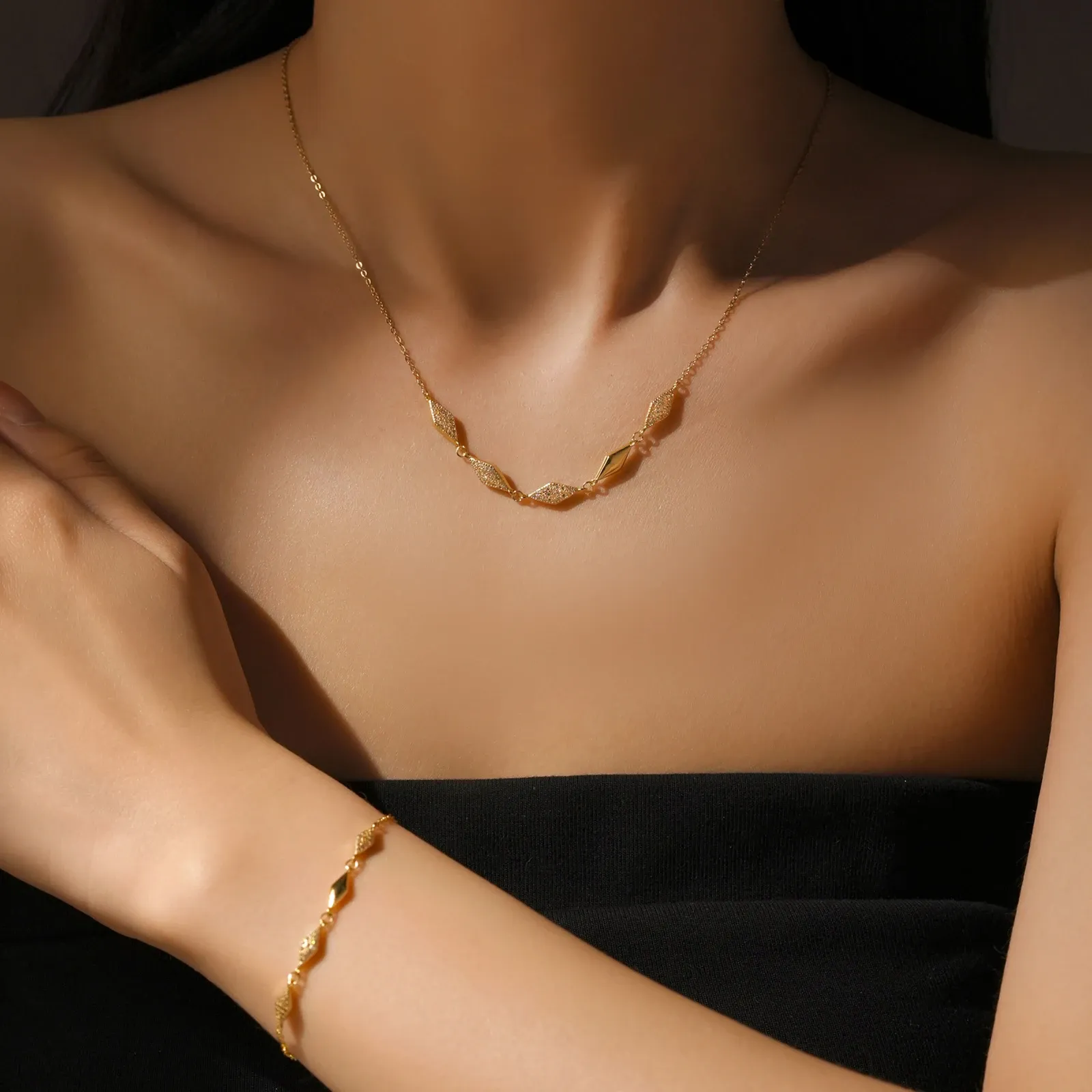 ANDYWEN 925 сребърно чокър колие с ромбовиден циркон и удължена верижка