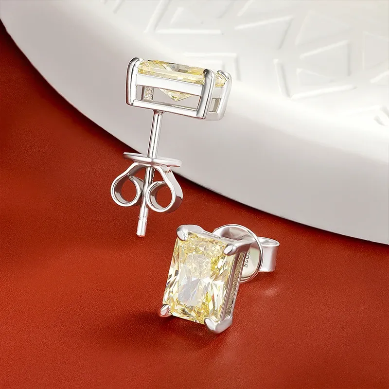 Сребърни обеци с жълт циркон 5×7 мм и изчистен геометричен силует