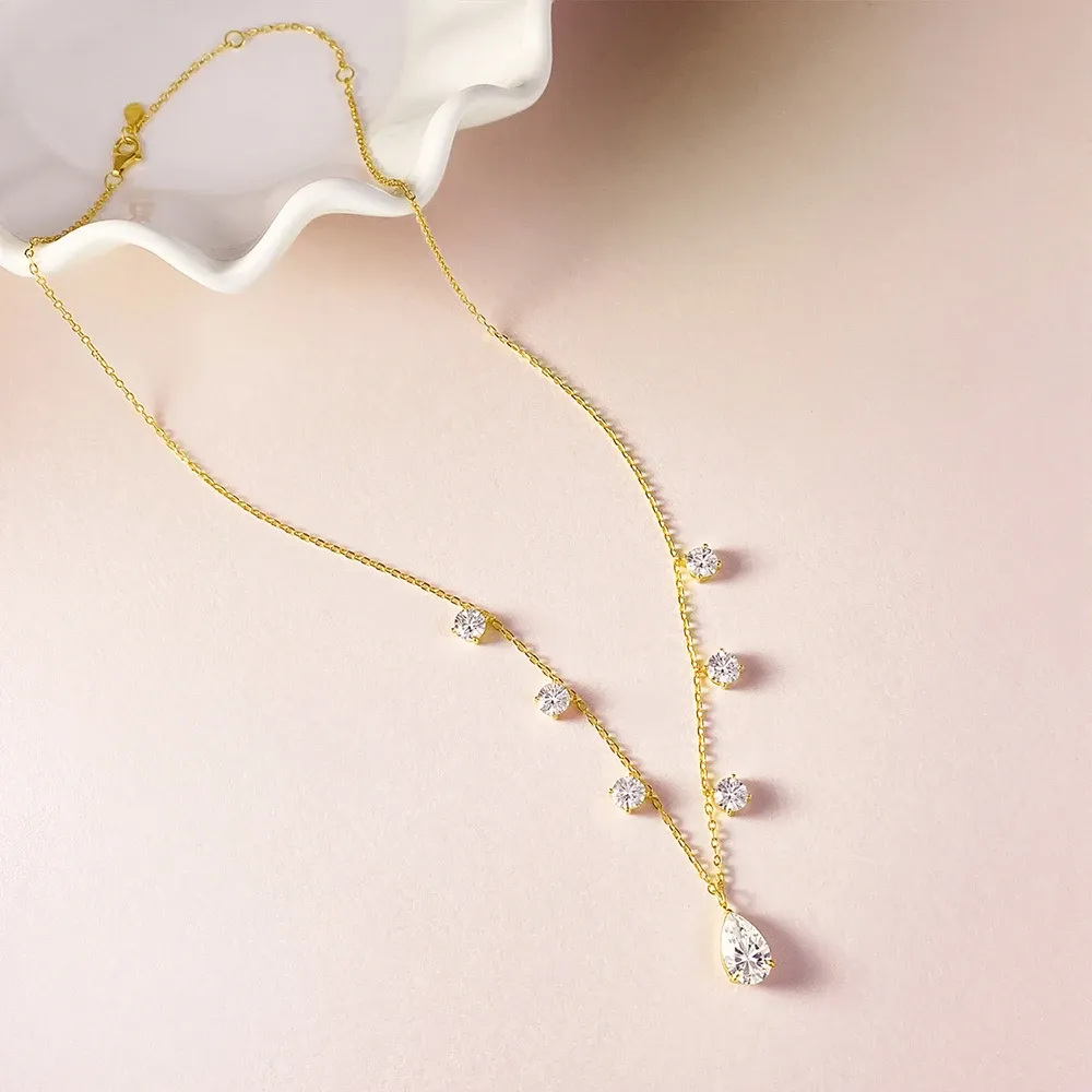 Дамско колие с моисанит капка и 925 сребро Oevas