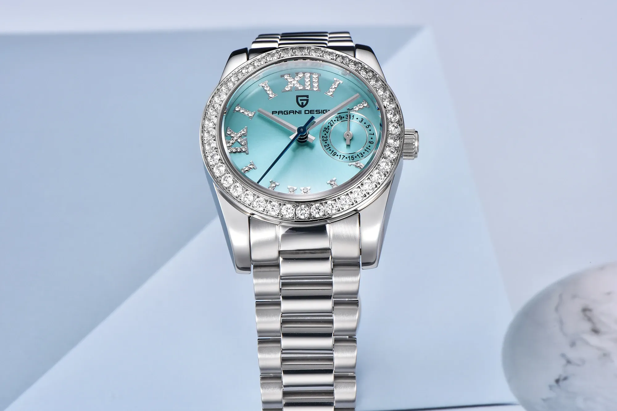 Елегантен дамски кварцов часовник AP с сапфирено стъкло и 10 Bar