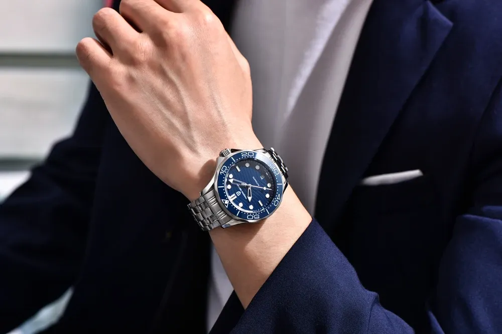 Механичен дайвър PAGANI DESIGN PD1685 с сапфир и 200 м водоустойчивост