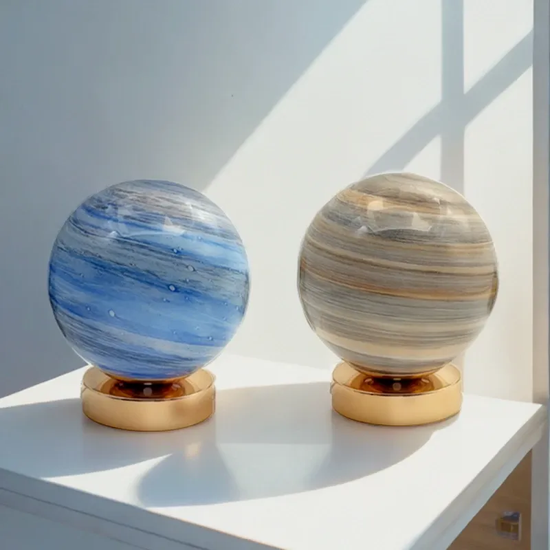 Лунна настолна лампа със звездно сияние