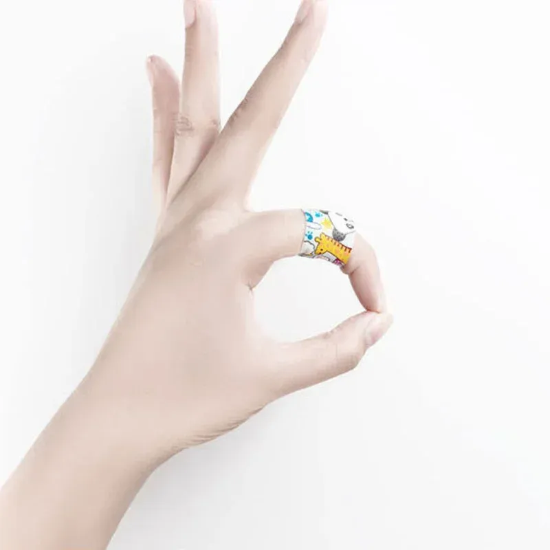 Комплект детски лепенки за рани с картунени мотиви, 100 броя