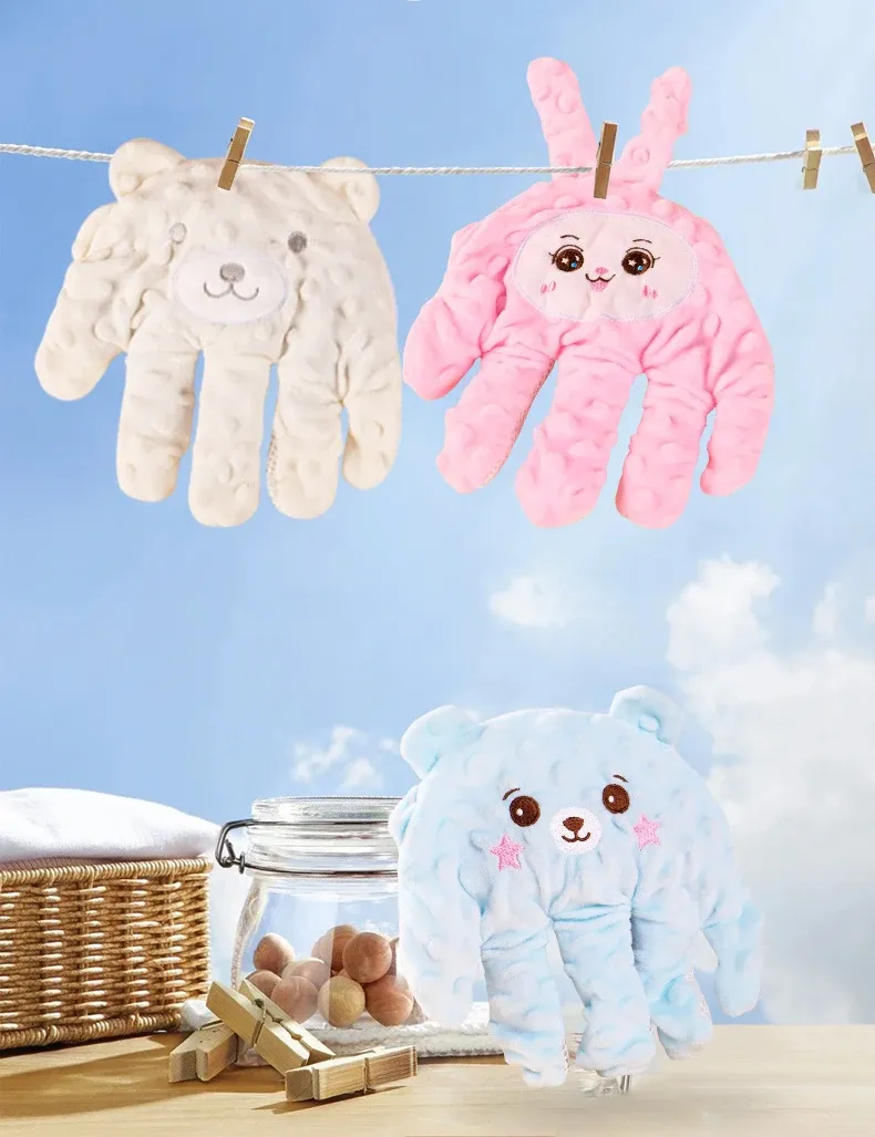 Успокояваща бебешка възглавничка с форма на длан