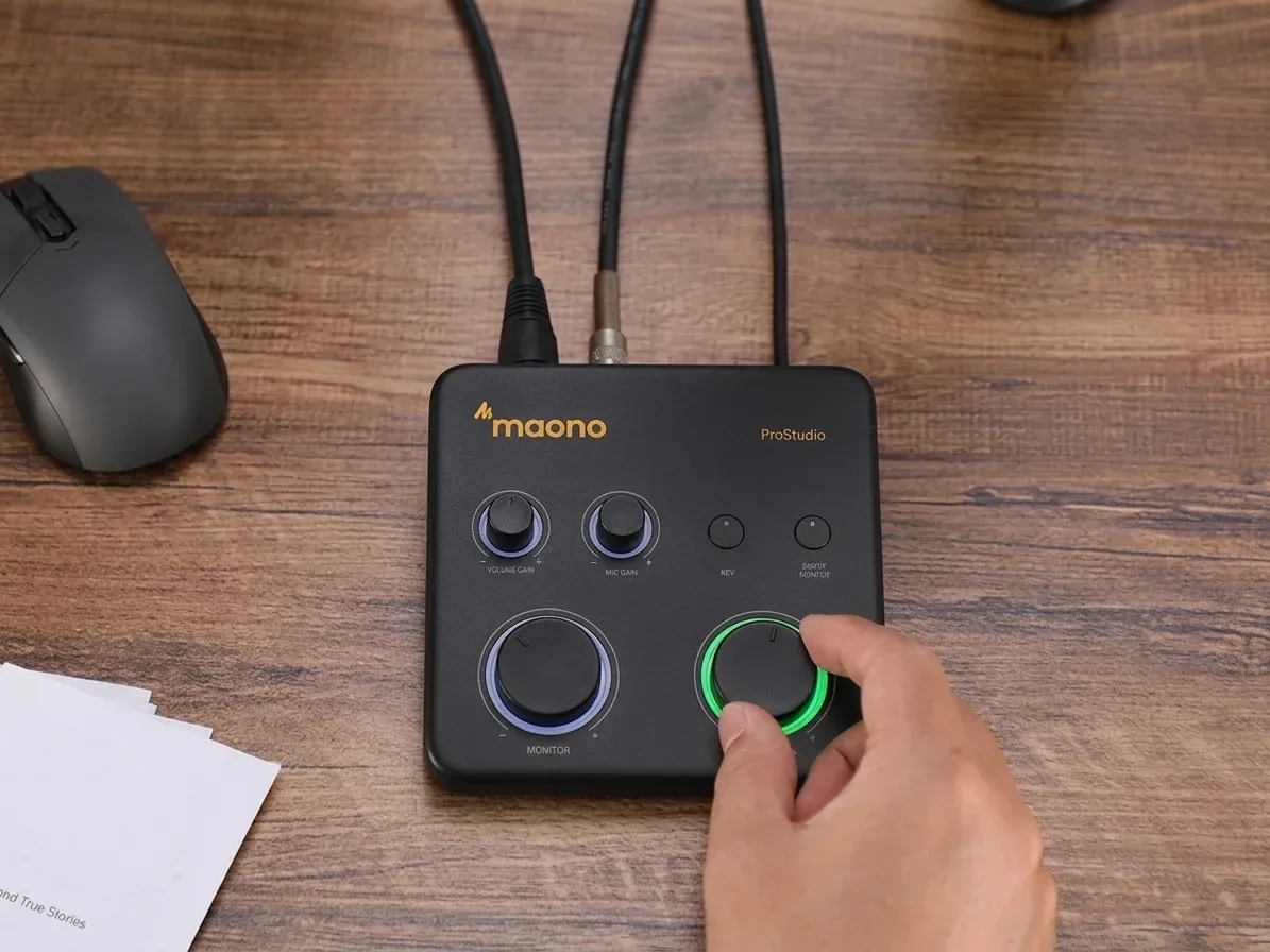 MAONO PS22 Lite аудио интерфейс отпред