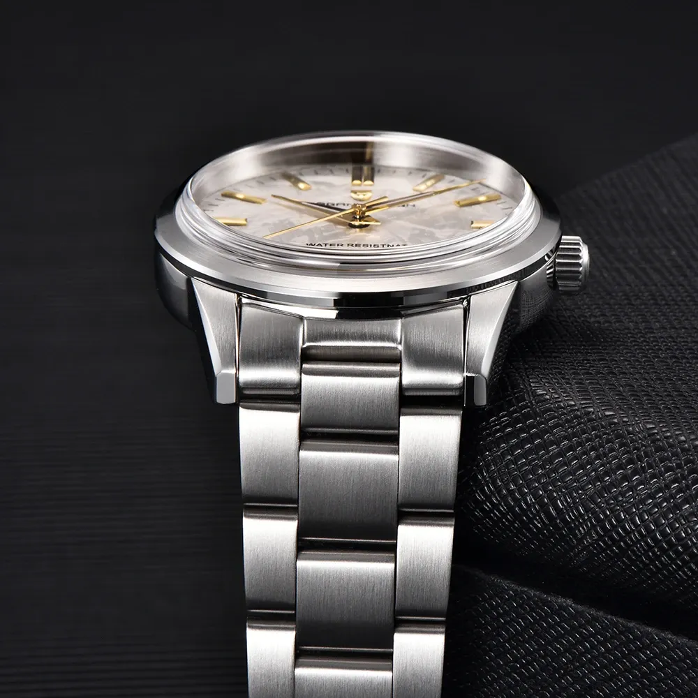 Елегантен кварцов часовник PAGANI DESIGN 39.5 мм със стоманена верижка