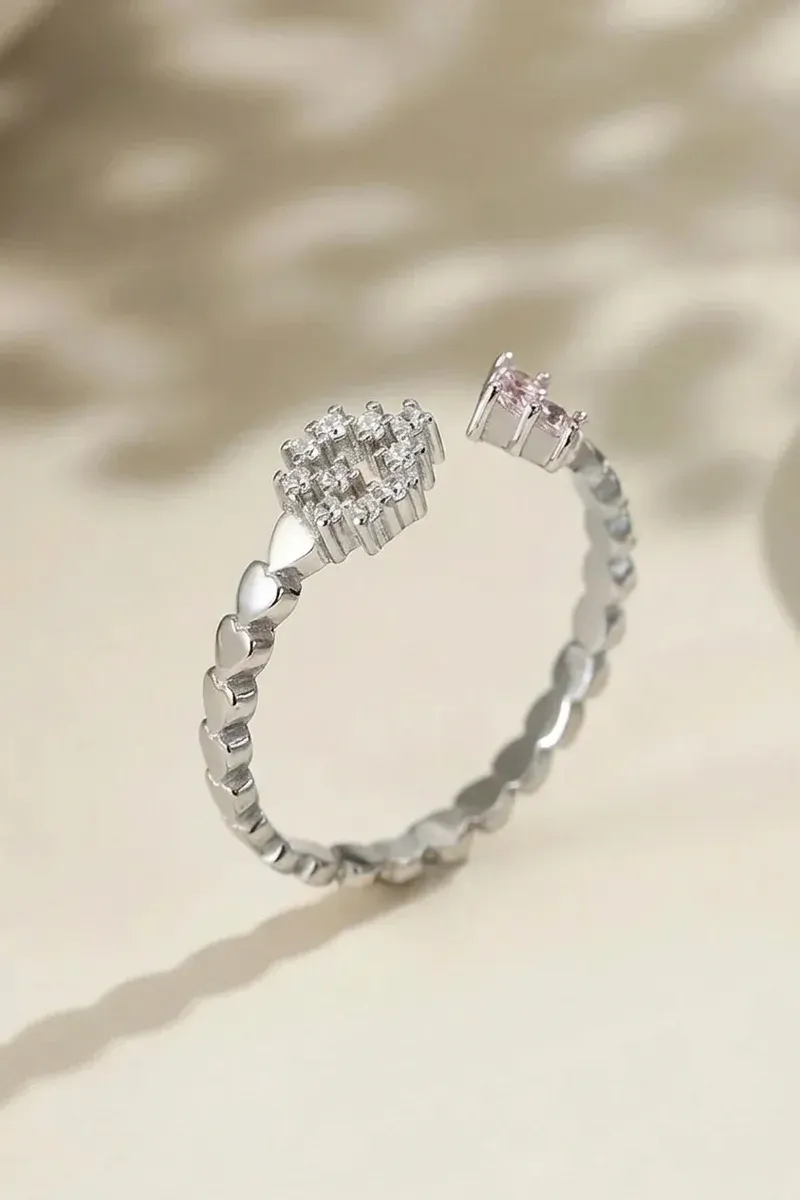 Регулируем сребърен пръстен със сърца